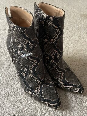 Steve Madden Black and Gray Snake-Print Pointed Ankle Booties